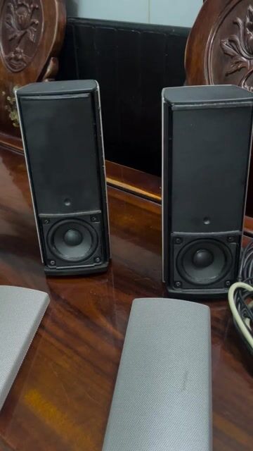 Loa vi tính Bose Companion 20 fullbox. Mua bán Tivi, Âm thanh tại Quận 7 Tp Hồ Chí Minh được đăng bởi Nguyễn Thuận Minh hình 1