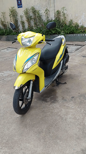 Honda Vision Fi xe nhà sử dụng rất kỹ . Mua bán Xe máy tại Quận 6 Tp Hồ Chí Minh được đăng bởi Vĩnh Quý hình 1