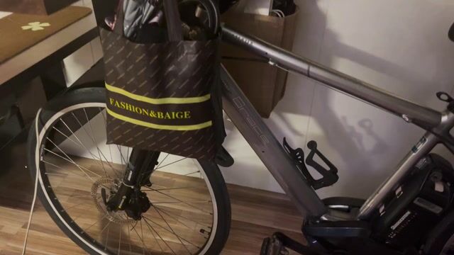 Nhượng lại xe đạp trợ lực Nhật Bản, giá rẻ. Mua bán Xe đạp tại Quận Tây Hồ Hà Nội được đăng bởi ngô minh hình 1