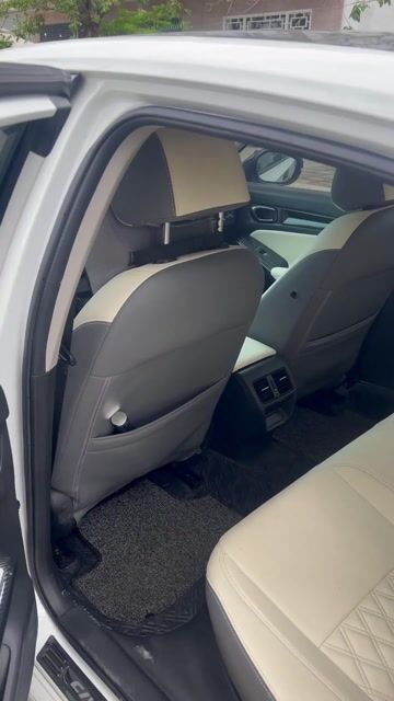 Honda Civic 2023 G 1.5 TURBO 24000 km. Mua bán Ô tô tại Thành phố Nha Trang Khánh Hòa được đăng bởi Nguyễn Nhật Thuấn hình 1