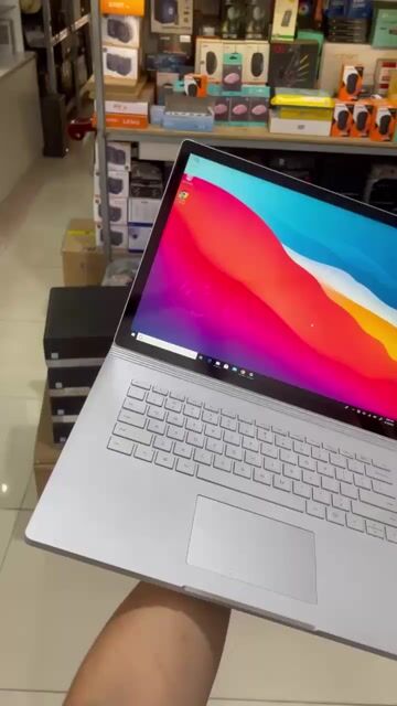 Laptop Surface Book 2 i7-8650U 15 inch 16GB/256GB . Mua bán Laptop tại Quận Gò Vấp Tp Hồ Chí Minh được đăng bởi Hao Nguyen hình 1