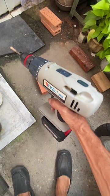 Máy khoan pin Wickes 18V. Mua bán Đồ chuyên dụng, Giống nuôi trồng tại Huyện Hóc Môn Tp Hồ Chí Minh được đăng bởi Quyền hình 1