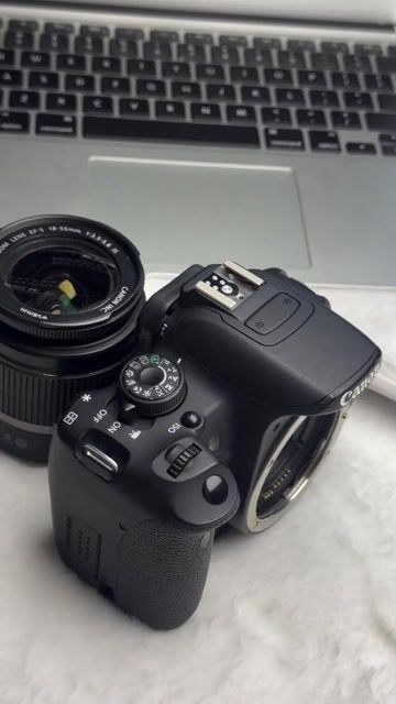 Máy ảnh Canon EOS 700D Đen. Mua bán Máy ảnh, Máy quay tại Quận 3 Tp Hồ Chí Minh được đăng bởi Lê Nhung hình 1