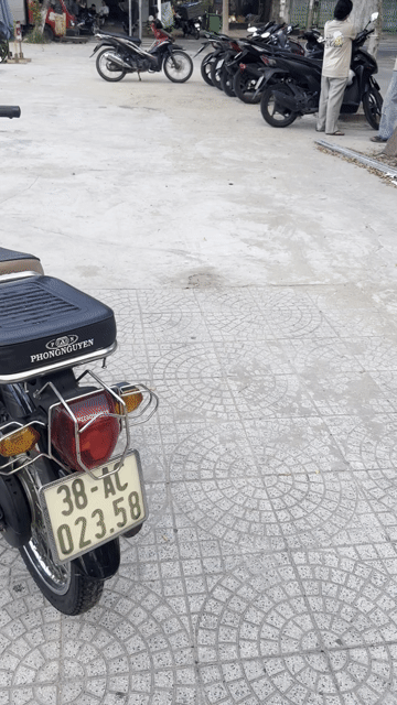 Honda Cup 50cc 2023 Đen, Trắng Số sàn. Mua bán Xe máy tại Quận Liên Chiểu Đà Nẵng được đăng bởi Lê Sang hình 1