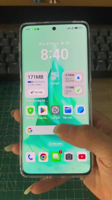 Oppo Reno 8T 5G 128GB Đa sắc 99% mới. Mua bán Điện thoại tại Quận Liên Chiểu Đà Nẵng được đăng bởi Hoàng Anh hình 1