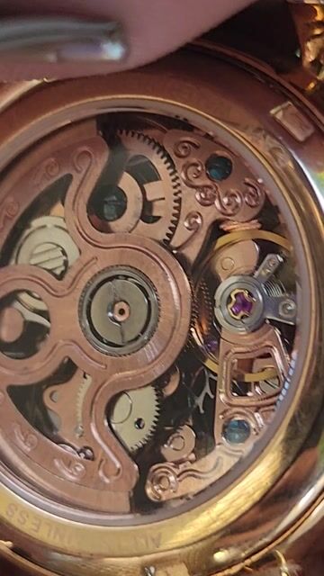 Đồng hồ nữ automatic. Mua bán Đồng hồ tại Huyện Đất Đỏ Bà Rịa - Vũng Tàu được đăng bởi Nguyễn Duy Học hình 1