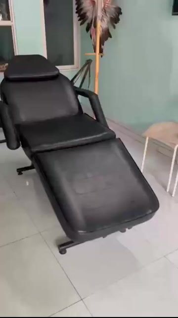 Giường massage Da Kim loại Đen. Mua bán Giường, chăn ga gối nệm tại Thành phố Thủ Đức Tp Hồ Chí Minh được đăng bởi Đỗ Huy Huyền hình 1