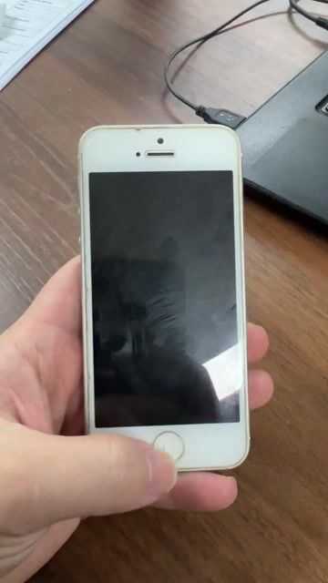 Apple iPhone 5 Trắng Đã qua sử dụng. Mua bán Điện thoại tại Quận Cầu Giấy Hà Nội được đăng bởi xuân thắng hình 1