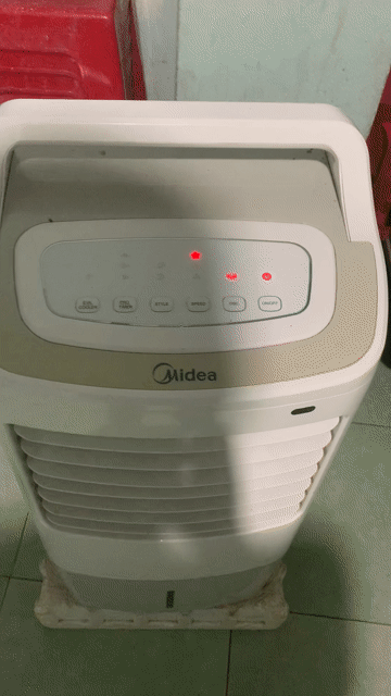 Quạt hơi nước Midea Trắng xám. Mua bán Quạt tại Huyện Quế Sơn Quảng Nam được đăng bởi Lạc hình 1