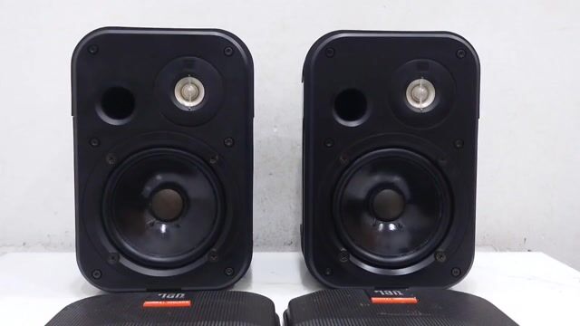 JBL Control 1X chính hãng, 80W/loa, đẹp xuất sắc. Mua bán Tivi, Âm thanh tại undefined Bình Dương được đăng bởi Lê Nguyễn Audio hình 1