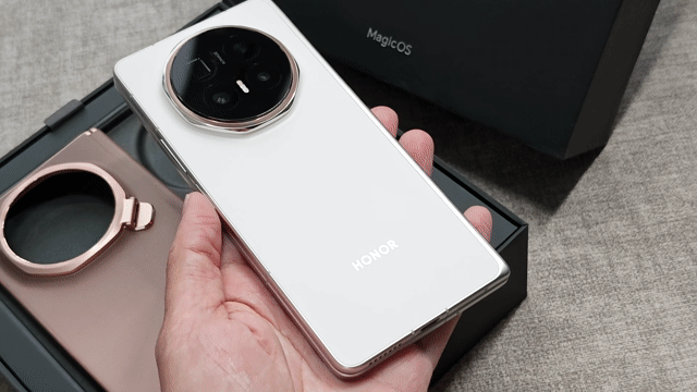 Honor Magic V6 16GB 1T Trắng Fullbox Like New. Mua bán Điện thoại tại Quận 3 Tp Hồ Chí Minh được đăng bởi Minh Phạm  hình 1