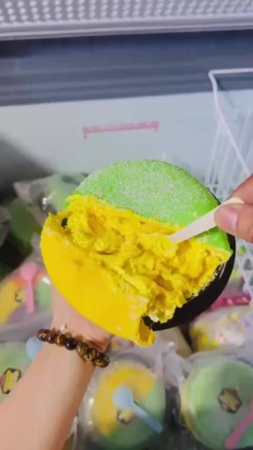 Bánh crepe sầu riêng 14cm. Mua bán Đồ ăn, thực phẩm và các loại khác tại Thành phố Thuận An Bình Dương được đăng bởi Quyen Doan hình 1