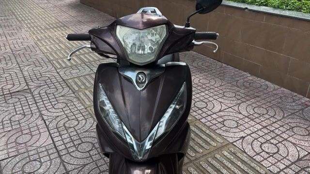 BÊN EM CẦN BÁN SYM SHARK Y Sh. Mua bán Xe máy tại Quận Tân Phú Tp Hồ Chí Minh được đăng bởi Chị Thảo hình 1