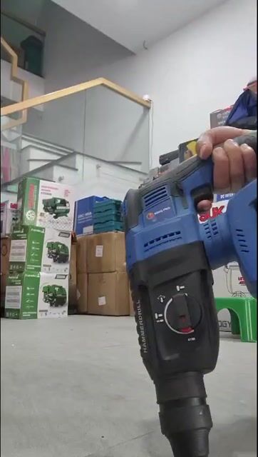 Thanh lý thân máy khoan bê tông pin King pro. Mua bán Đồ chuyên dụng, Giống nuôi trồng tại Quận Cẩm Lệ Đà Nẵng được đăng bởi Máy cầm tay HT hình 1