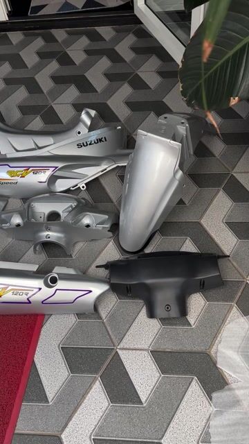 cần thanh lý áo xipo mới 99%. Mua bán Phụ tùng xe tại Thành phố Đà Lạt Lâm Đồng được đăng bởi Nô hình 1