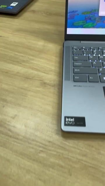Lenovo Yoga Slim 7i 14IMH9 Oled 32GB/512GB BH 2028. Mua bán Laptop tại Quận Hoàng Mai Hà Nội được đăng bởi Hoàng Bách Computer hình 1