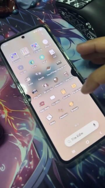 Samsung Z Flip5 Điện thoại gập. Mua bán Điện thoại tại Huyện Hóc Môn Tp Hồ Chí Minh được đăng bởi Quân Lê hình 1
