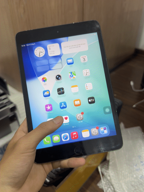 Apple iPad mini 5 64GB Xám. Mua bán Máy tính bảng tại Quận Hoàng Mai Hà Nội được đăng bởi Xuân Thuỳ hình 1