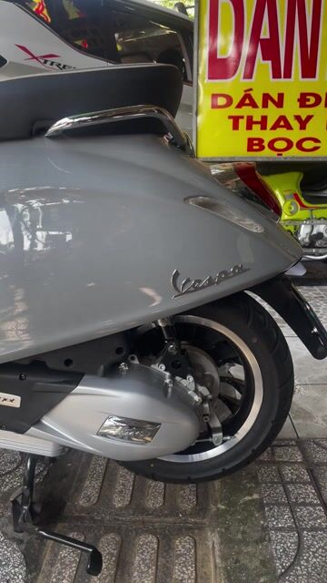 Vespa Lướt Keng odo 2k - Cầm Đồ Thanh Lý. Mua bán Xe máy tại Quận Bình Tân Tp Hồ Chí Minh được đăng bởi Tharo Phạm hình 1