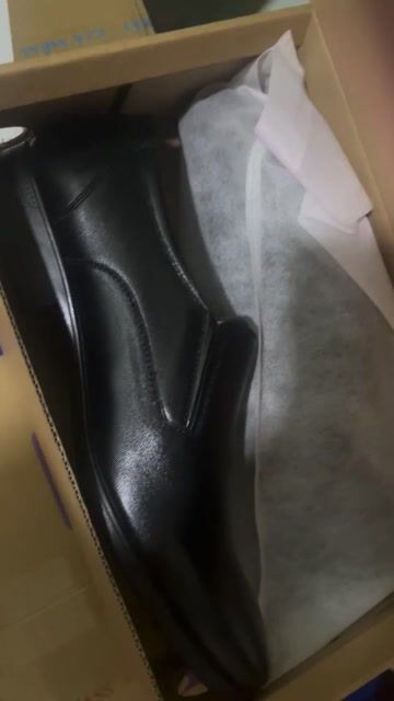 Giày Tây Nam Da bò Đen size 44. Mua bán Giày dép tại Huyện Hóc Môn Tp Hồ Chí Minh được đăng bởi nguyễn thị tuyết linh hình 1