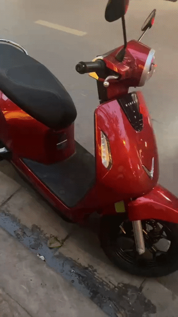 Xe máy điện VinFast Evo 200 Đỏ. Mua bán Xe máy tại Quận Đống Đa Hà Nội được đăng bởi Gia Bảo hình 1