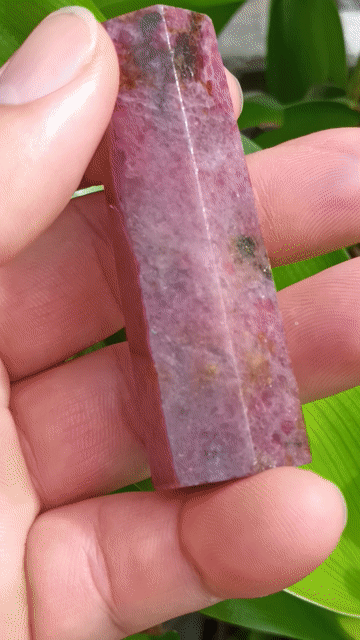 Đá quý Ruby tự nhiên Đỏ Lục giác. Mua bán Đồ sưu tầm, đồ cổ tại Quận 8 Tp Hồ Chí Minh được đăng bởi Thế giới đá quý hình 1