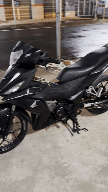 Honda Winner V1 Đen Zin êm biển 95 ngây chủ. Mua bán Xe máy tại Quận Cái Răng Cần Thơ được đăng bởi Cầm Đồ Minh Tấn hình 1