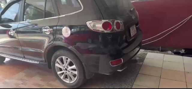 Hyundai SantaFe 2007 Đen 7 chỗ - số tự động - xăng. Mua bán Ô tô tại Thành phố Dĩ An Bình Dương được đăng bởi Phương Trâm  hình 1