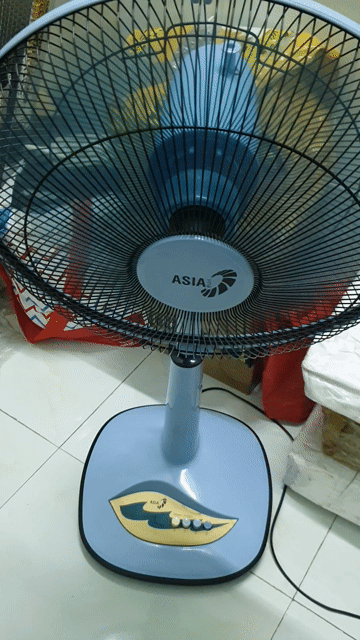 Quạt đứng Asia Xanh dương ít dùng. Mua bán Quạt tại Thành phố Thủ Dầu Một Bình Dương được đăng bởi SJK  hình 1