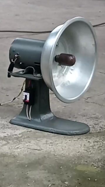 máy chuyên xay dừa Nhật. Mua bán Đồ chuyên dụng, Giống nuôi trồng tại Huyện Đất Đỏ Bà Rịa - Vũng Tàu được đăng bởi Nguyễn Trúc hình 1