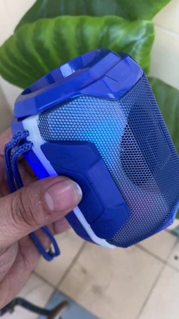 Loa Bluetooth Mới 100%, âm thanh ok , kết nối ok. Mua bán Tivi, Âm thanh tại Quận Hải Châu Đà Nẵng được đăng bởi Linh  hình 1