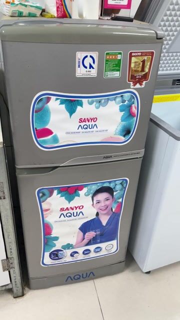 Tủ lạnh Aqua Xám Đã sử dụng. Mua bán Tủ lạnh tại Quận 4 Tp Hồ Chí Minh được đăng bởi Hannie hình 1
