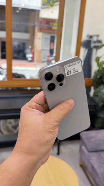 iPhone 15 Pro Max 256GB Bạc LL/A. Mua bán Điện thoại tại Quận Thanh Xuân Hà Nội được đăng bởi Đặng Minh Kiên hình 1