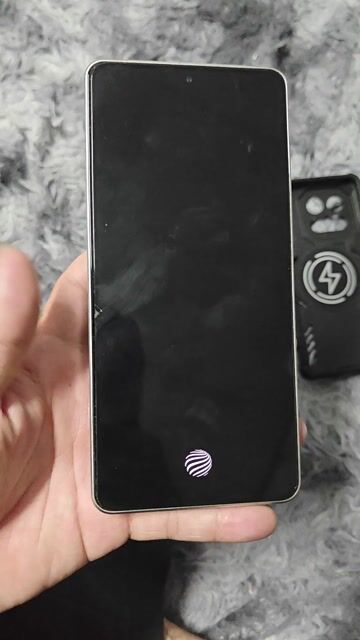 IQoo Z10 Turbo pro 12/256 Trắng New 99%. Mua bán Điện thoại tại Thành phố Biên Hòa Đồng Nai được đăng bởi Poor hình 1