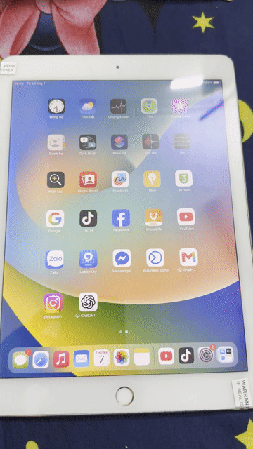 Apple iPad Pro 9.7 128GB Vàng Đã sử dụng. Mua bán Máy tính bảng tại Huyện Thạch Thất Hà Nội được đăng bởi Tiến An Nguyễn hình 1