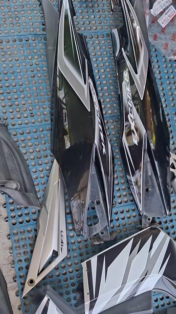 Phụ tùng Yamaha Exciter Đen Bạc. Mua bán Phụ tùng xe tại Huyện Châu Thành Đồng Tháp được đăng bởi Phi hình 1