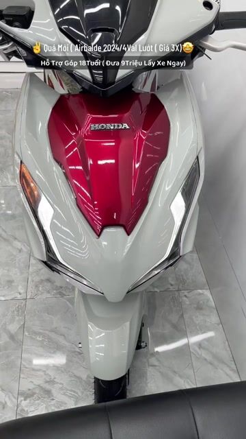 ⭐️ 𝗤𝘂𝗮́ 𝗠𝗼̛́𝗶 ( 𝗔𝗶𝗿𝗯𝗹𝗮𝗱𝗲 𝟮𝟬𝟮𝟰/𝟰𝗩𝗮𝗹 𝗠𝗮̀𝘂 𝗛𝗢𝗧). Mua bán Xe máy tại Thành phố Vĩnh Long Vĩnh Long được đăng bởi Gia Kiệt  hình 1