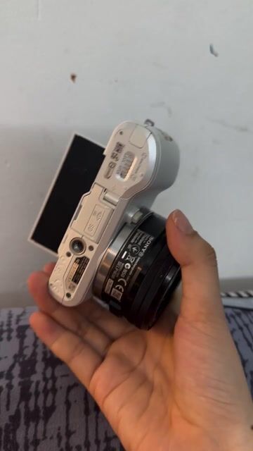 Máy ảnh Sony NEX-C3. Mua bán Máy ảnh, Máy quay tại Quận 3 Tp Hồ Chí Minh được đăng bởi Lê Thị Nhung hình 1