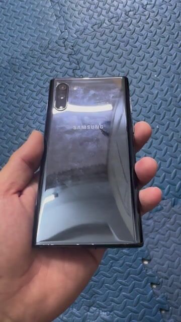 Samsung Note 10 Nhỏ- Ram8/256gb/2Sim. Mua bán Điện thoại tại Quận Long Biên Hà Nội được đăng bởi ADAYROI ĐIỆN THOẠI RUBY  hình 1