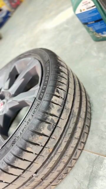 Mic pilot 4 cho Honda Civic 235/40/18 lướt. Mua bán Phụ tùng xe tại Huyện Long Thành Đồng Nai được đăng bởi Minh Pham hình 1