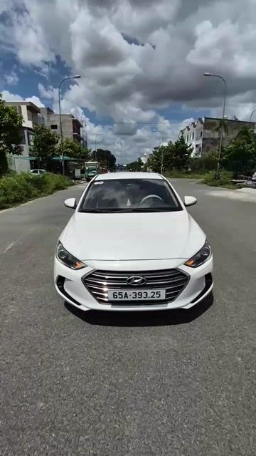 Hyundai Elentra số sàn 2019 - phân khúc C. Mua bán Ô tô tại Quận Cái Răng Cần Thơ được đăng bởi Tình là gì hình 1