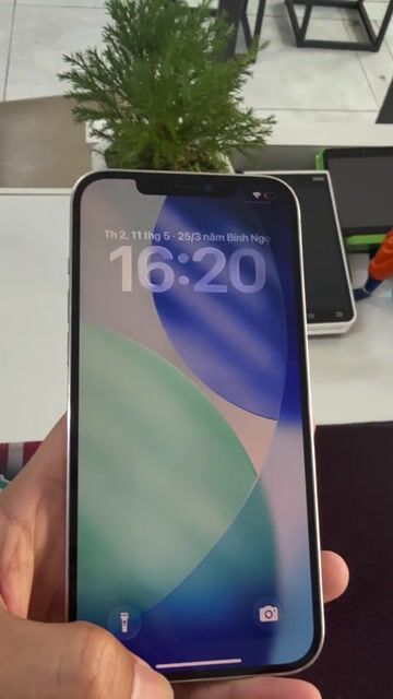 iPhone 12 Pro Max Bạc. Mua bán Điện thoại tại Thị xã Bến Cát Bình Dương được đăng bởi Lưu Hoàng hình 1