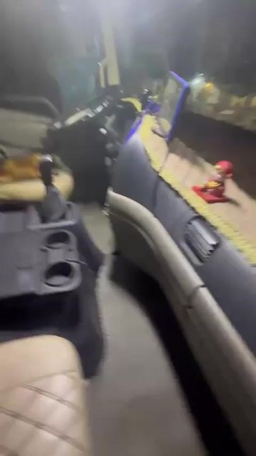 Dongfeng hoang huy 2020 dài 9m6 tai 8 tấn. Mua bán Xe tải, xe ben tại Thành phố Thuận An Bình Dương được đăng bởi Hùng hình 1