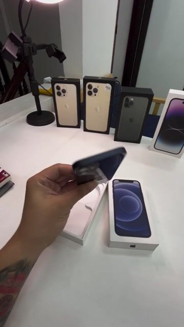 Hàng Chất iPhone 12 Mini QTE 64G Nguyên Áp Có Box. Mua bán Điện thoại tại Quận Đống Đa Hà Nội được đăng bởi Trung Kiên Mobile  hình 1