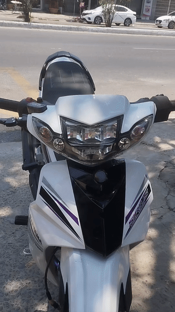 Yamaha Sirius 50cc Trắng. Mua bán Xe máy tại Quận Liên Chiểu Đà Nẵng được đăng bởi Luong Tin hình 1