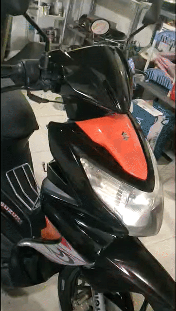 Suzuki Hayate Đen cam. Mua bán Xe máy tại Thành phố Dĩ An Bình Dương được đăng bởi Cửa hàng xe máy Anh Khoa  hình 1