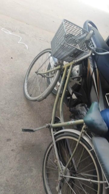 Xe đạp kim loại màu Xám. Mua bán Xe đạp tại Thành phố Thủ Đức Tp Hồ Chí Minh được đăng bởi quoctinh hình 1