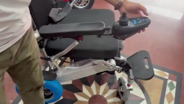 Thanh lý xe lăn điện. Mua bán Phương tiện khác tại Quận 6 Tp Hồ Chí Minh được đăng bởi Hoang Trinh hình 1