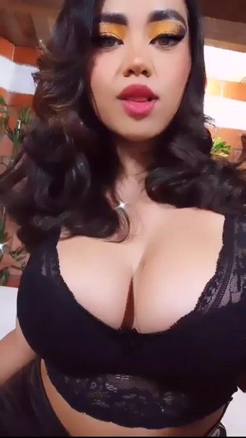 Model - victoria Fox bdsm