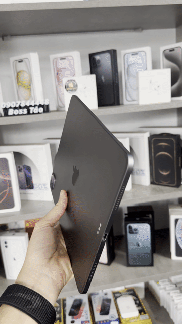 ✅ iPad Pro 2020 256Gb 5G Wifi zin all, đẹp 99%. Mua bán Máy tính bảng tại Thị xã Bến Cát Bình Dương được đăng bởi Boss Táo hình 1